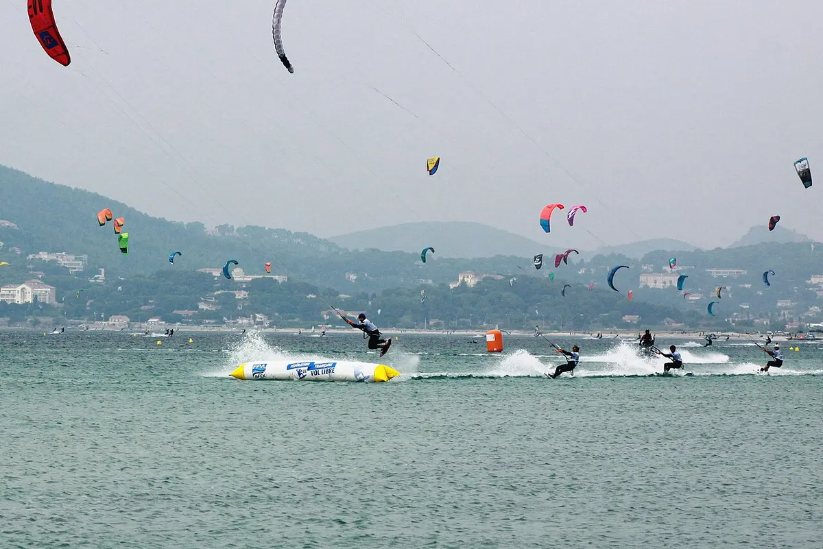Almanarre Beach, Hyeres, Almanarre, Hyeres, Var - long wind-swept sand beach known for kitesurfing