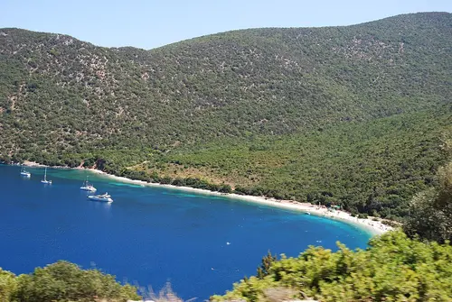 Antisamos Beach