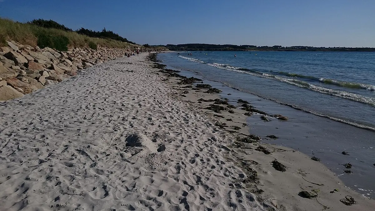 Plage du Dossen, Santec, Finistere, Brittany - wide dune beach with huge low tides on the brittany coast