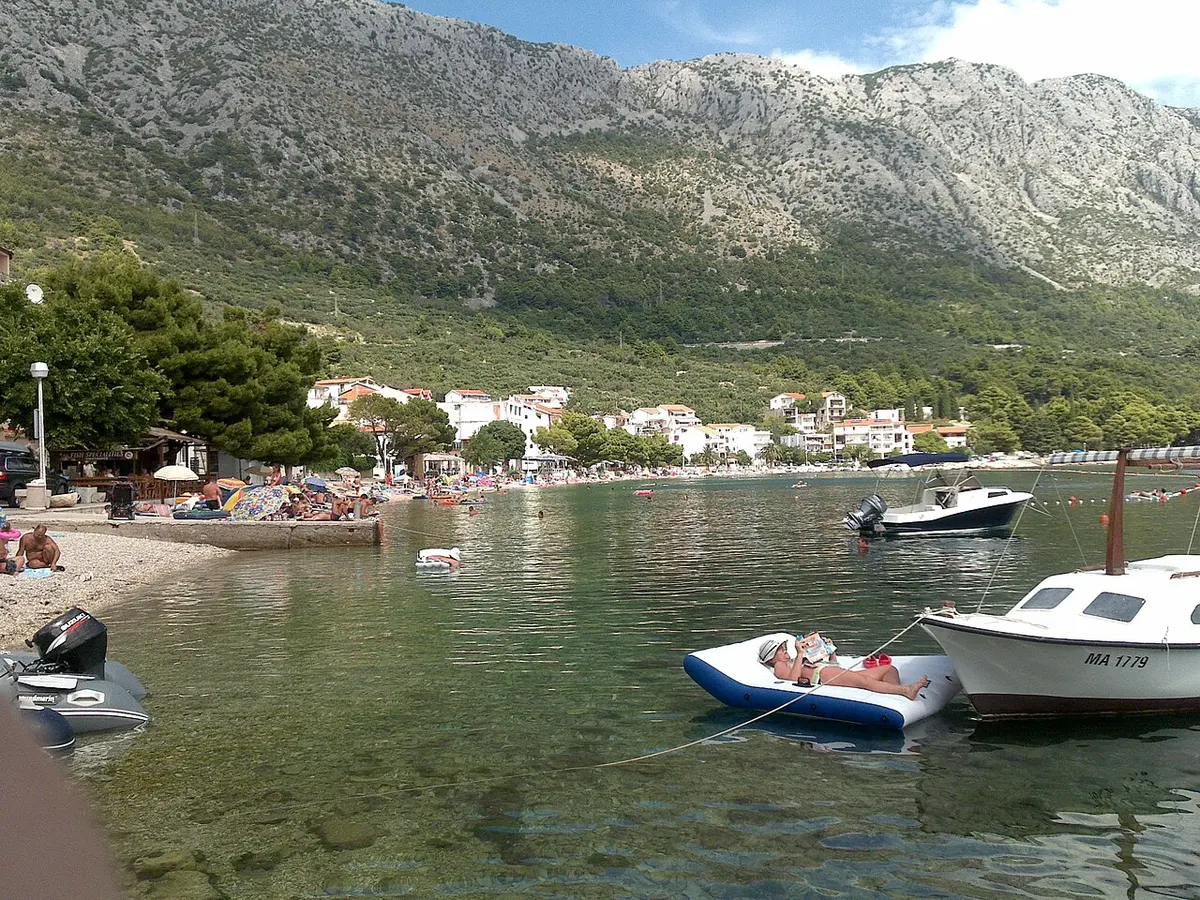 Igrane Beach, Makarska Riviera, Igrane, Makarska Riviera, Split-Dalmatia - quiet pebble beach below biokovo mountain