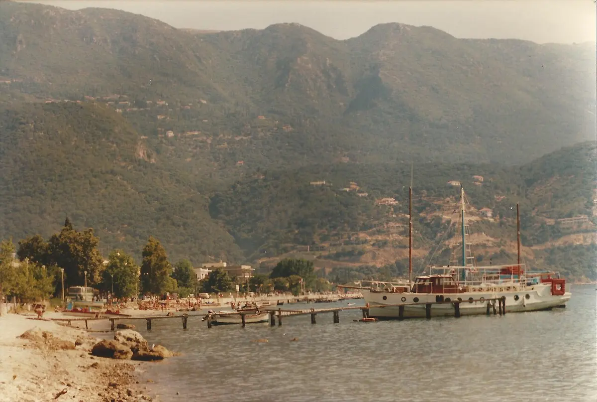 Ipsos Beach, Corfu, Ipsos, Corfu, Ionian Islands - long pebble beach below mount pantokrator on the east coast of corfu