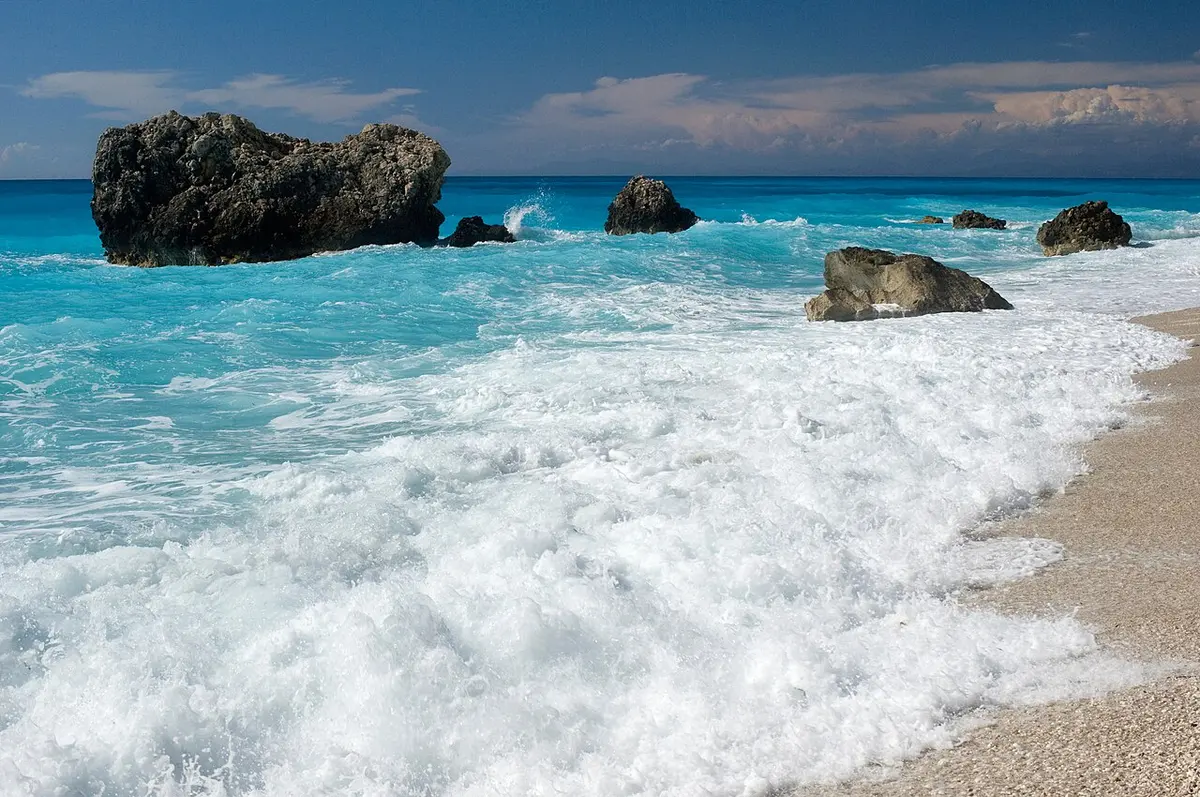 Kalamitsi Beach, Kalamitsi, Lefkada - wild white-pebble coves under steep cliffs