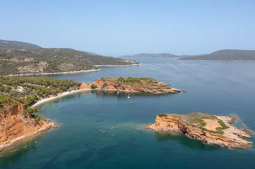 Kokkinokastro Beach