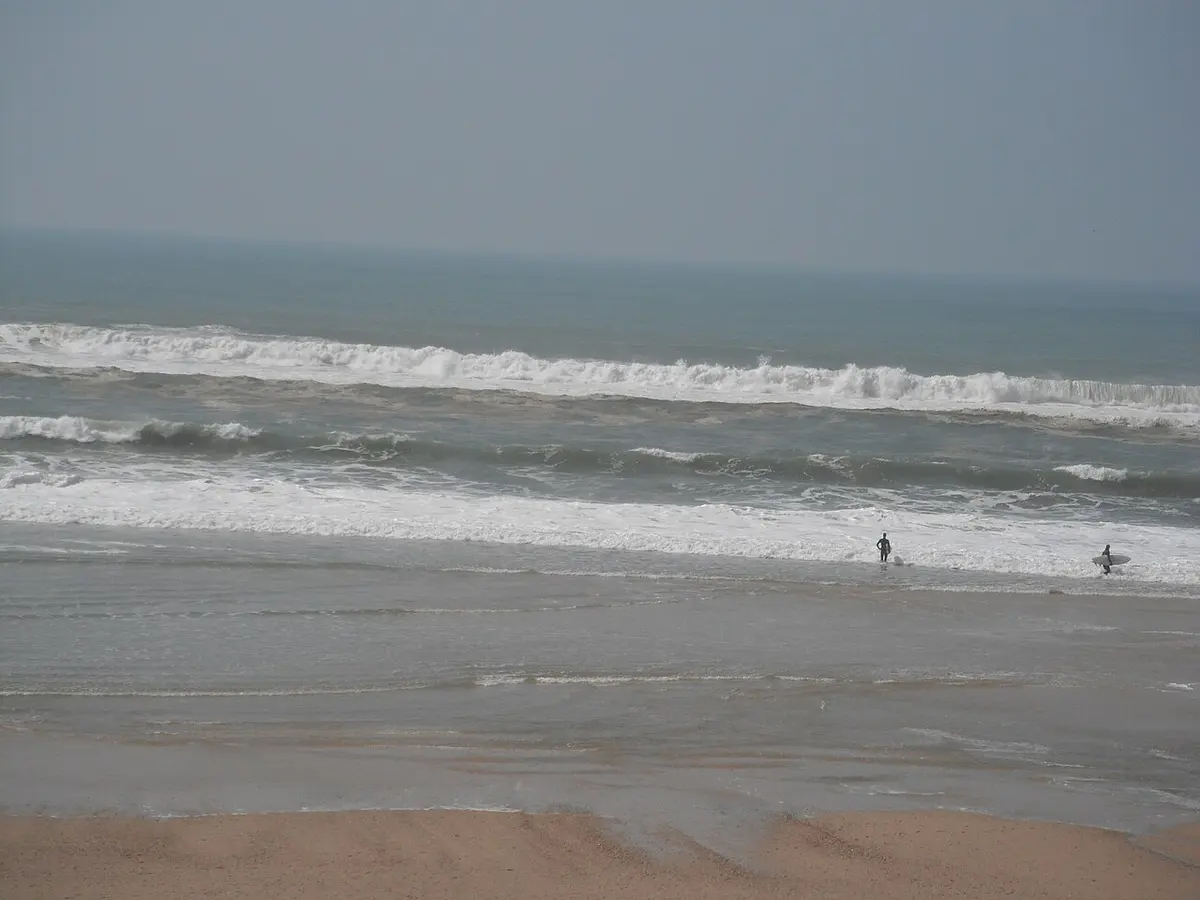 Lacanau Ocean Beach, Lacanau, Gironde - big atlantic surf beach on the silver coast