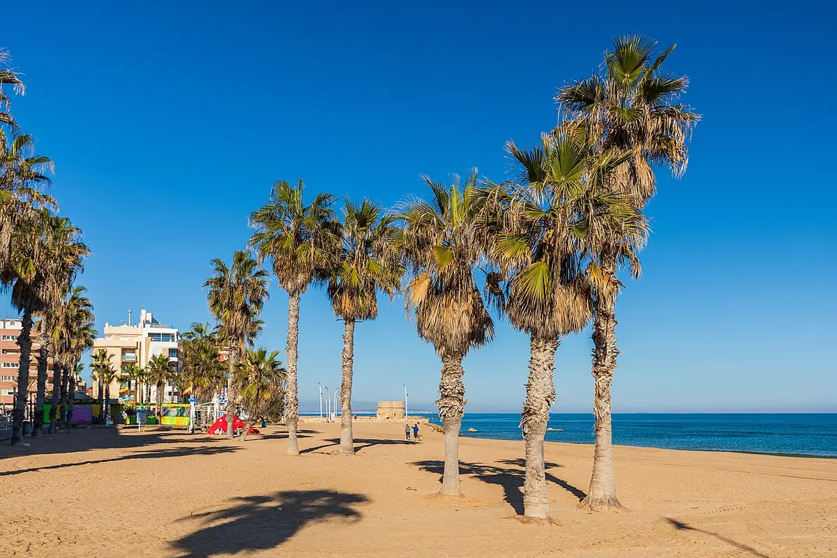 Playa de la Mata, Torrevieja, La Mata, Torrevieja, Alicante - long sandy beach beside a salt lagoon on the costa blanca