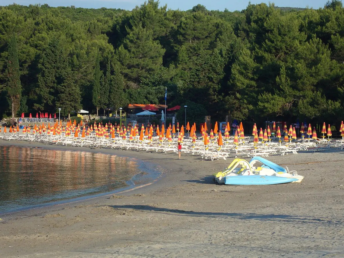 Plavi Horizonti Beach, Lustica, Lustica Peninsula - wide pebble and sand beach on the lustica peninsula