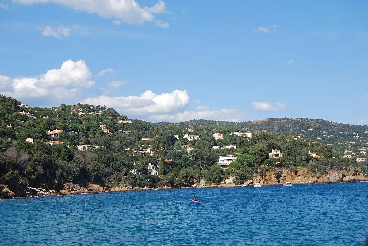 Pramousquier Beach, Pramousquier, Le Lavandou, Var - quiet sandy bay backed by pines on the var coast