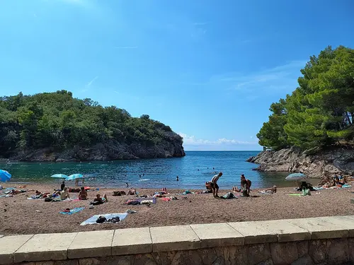 Queens Beach