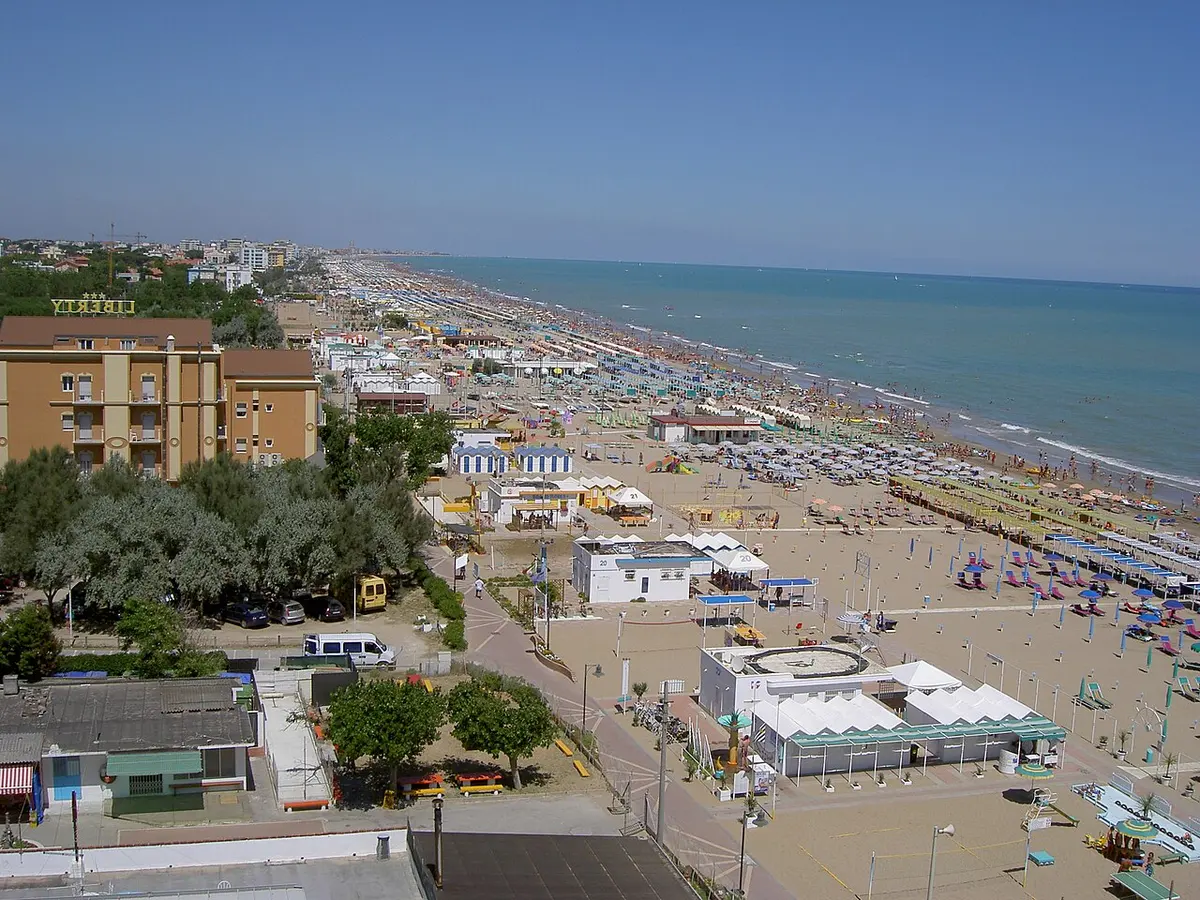 Spiaggia di Riccione, Riccione, Emilia-Romagna - lively adriatic resort beach with bathing clubs
