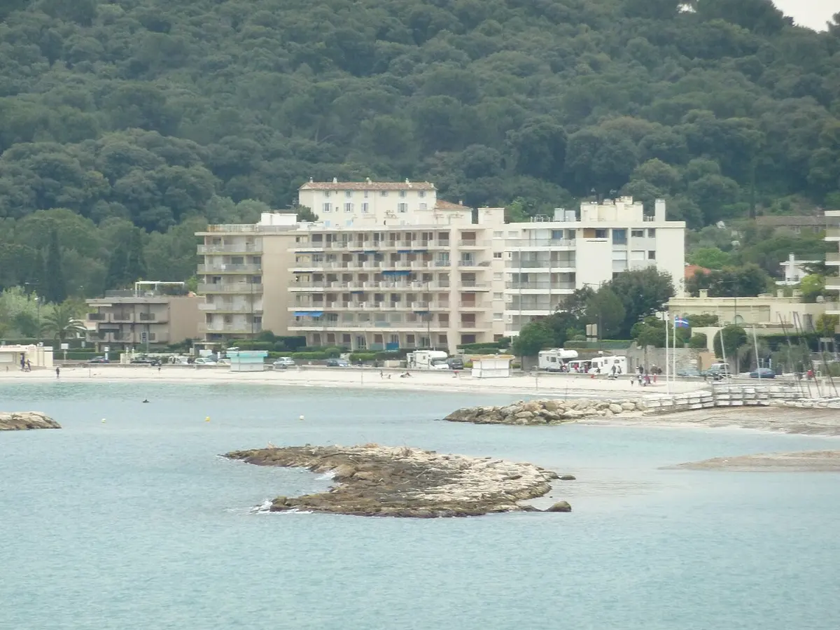 Plage de la Salis, Antibes, French Riviera - calm town beach in antibes
