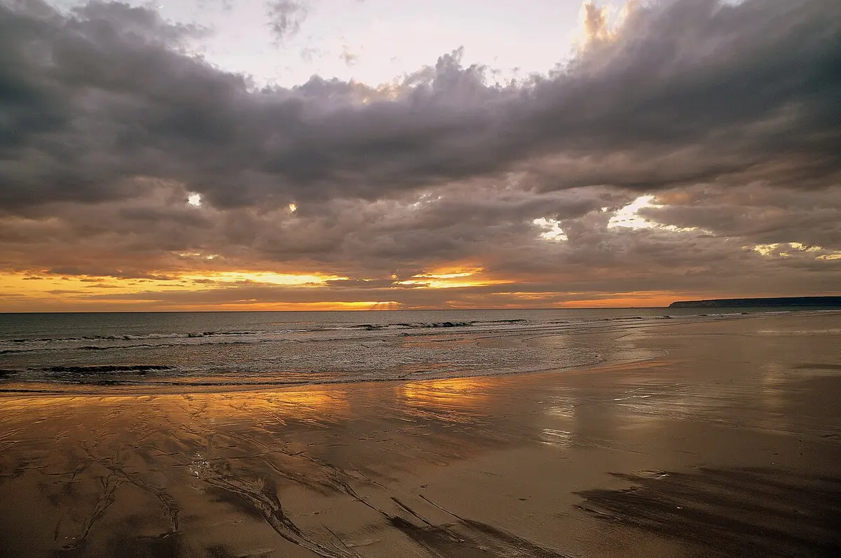Playa de Zahara de los Atunes, Zahara de los Atunes, Costa de la Luz - wide atlantic beach on the costa de la luz