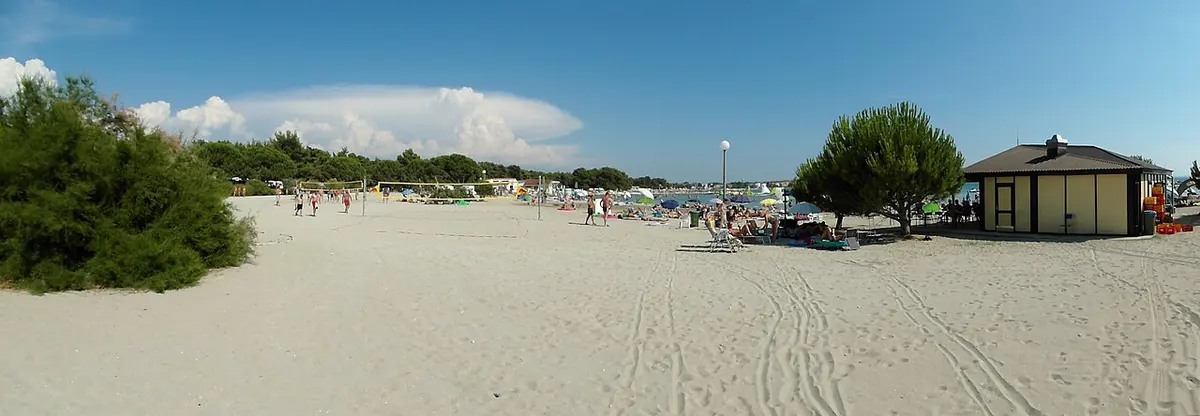 Zaton Beach, Zaton, near Nin and Zadar - long sandy-pebble beach near nin